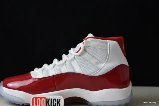 Kicked Out Shoe Store Cherry Jordan CT8012-116 11 Air 0622